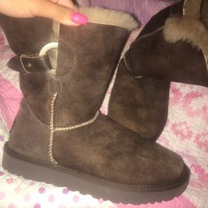 Brown ugg boots